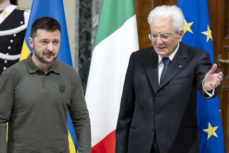 Il Presidente Sergio Mattarella con il Presidente d’Ucraina, Volodymyr Zelenskyy