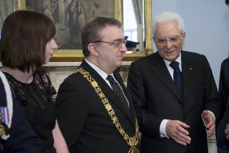 Il Presidente Sergio Mattarella con il Sindaco di Dublino,  Mícheál Mac Donncha 