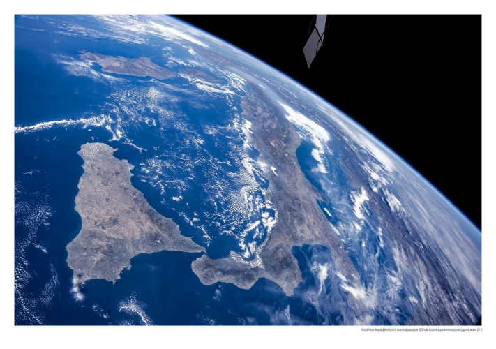 Una immagine fotografica dell’Italia e della Sicilia scattata da Paolo Nespoli 