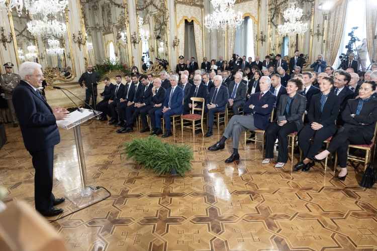 Il Presidente Sergio Mattarella in occasione dell'incontro con le Nazionali italiane di Tennis femminile e maschile vincitrici della Billie Jean King Cup 2024 e della Coppa Davis 2024 
