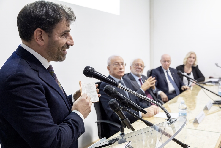 L'intervento di Tommaso Giuntella in occasione della cerimonia di intitolazione a Vittorio Emanuele Giuntella e Enrico Zampetti della biblioteca dell'A.N.R.P.
