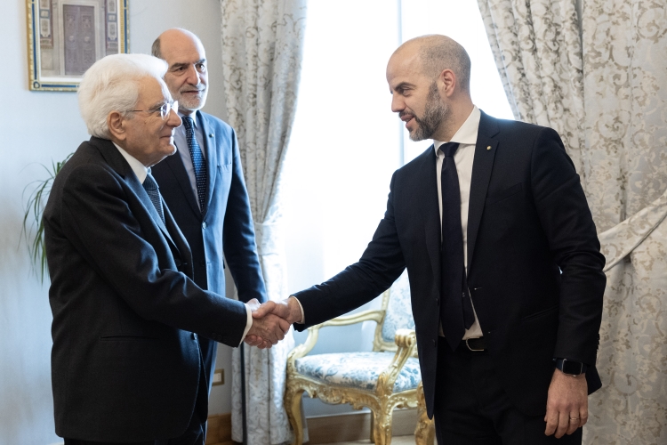 Il Presidente della Repubblica, Sergio Mattarella saluta Igor De Blasio, amministratore delegato di AREXPO
