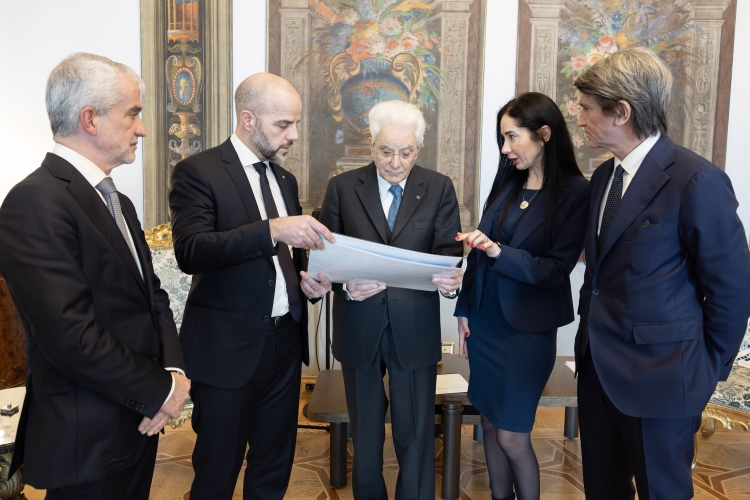 Il Presidente della Repubblica, Sergio Mattarella con una delegazione di MIND  (Milano Innovation District),  il grande distretto di innovazione dell'area di EXPO Milano 2015
