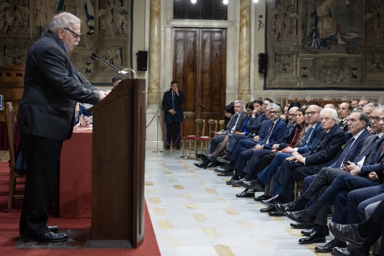 Il Presidente della Repubblica Sergio Mattarella in occasione della presentazione dei due libri della Polizia di Stato della collana “Fecero la scelta giusta”
