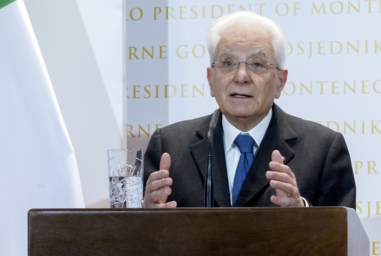 Il Presidente della Repubblica Sergio Mattarella durante le dichiarazioni alla stampa