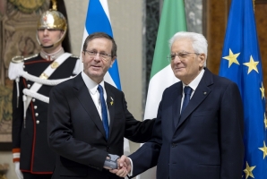 Il Presidente Sergio Mattarella con Isaac Herzog, Presidente dello Stato di Israele
