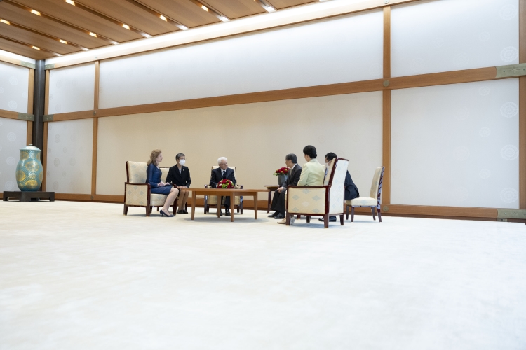 Il Presidente della Repubblica Sergio Mattarella e la Sig.ra Laura a Palazzo Imperiale di Tokyo, con le Loro Maestà Imperiali l’Imperatore Naruhito e l’Imperatrice Masako 
