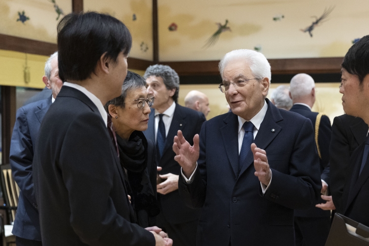 Il Presidente della Repubblica Sergio Mattarella a Meiji Kinenkan con S.A.I. il Principe Akishino 
