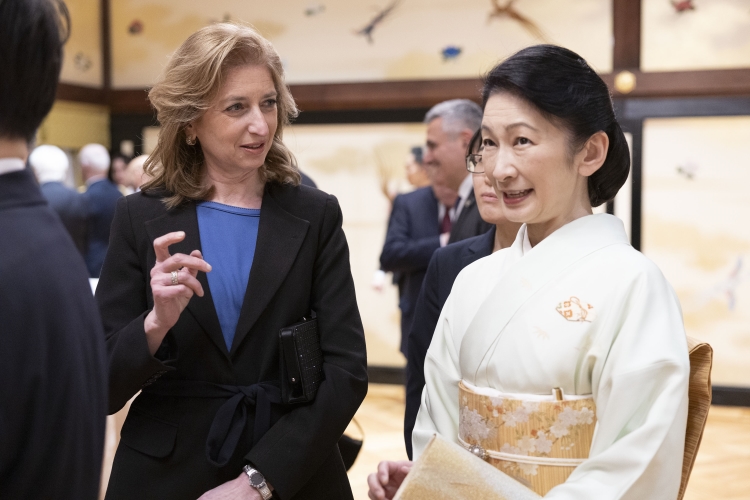 La Sig.ra Laura con S.A.I. la Principessa Akishino
