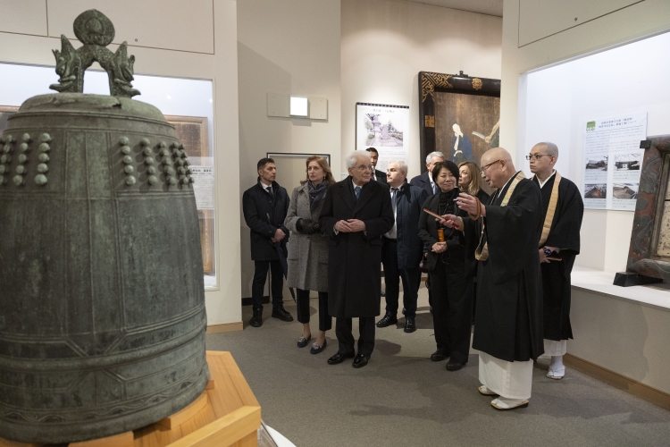 Il Presidente della Repubblica Sergio Mattarella visita il Tempio buddista Senso-ji