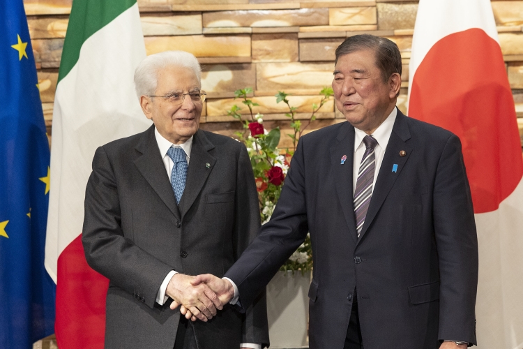 Il Presidente della Repubblica Sergio Mattarella con il Primo Ministro del Giappone, Shigeru Ishiba