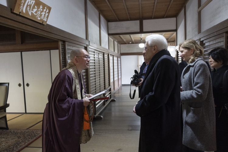 Il Presidente della Repubblica Sergio Mattarella visita il Tempio Nanzen-ji
