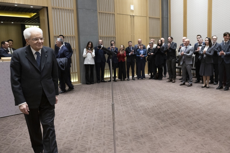 Il Presidente della Repubblica Sergio Mattarella incontra una rappresentanza della collettività italiana a Kyoto
