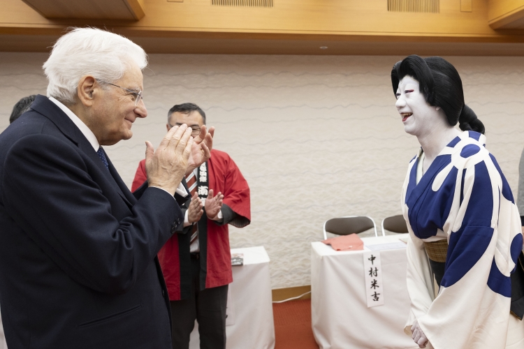  Il Presidente della Repubblica Sergio Mattarella al Teatro di Kabuki Minami-za
