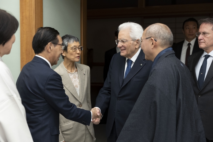 Il Presidente della Repubblica Sergio Mattarella incontra il Governatore di Kyoto, Takatoshi Nishiwaki

