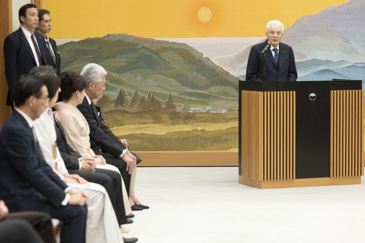 Il Presidente della Repubblica Sergio Mattarella incontra il Governatore di Kyoto,
