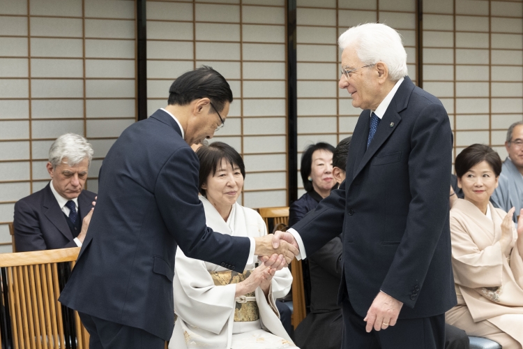 Il Presidente della Repubblica Sergio Mattarella incontra il Governatore di Kyoto, Takatoshi Nishiwaki

