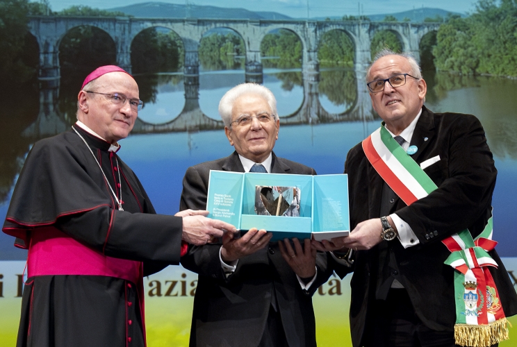  Il Presidente della Repubblica Sergio Mattarella riceve il  Premio "Santi Ilario e Taziano - Città di Gorizia"