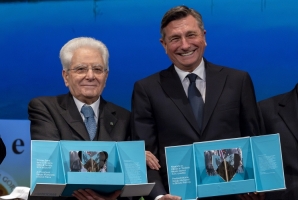 Il Presidente della Repubblica Sergio Mattarella e il Presidente emerito della Repubblica di Slovenia Borut Pahor alla cerimonia di conferimento del Premio "Santi Ilario e Taziano - Città di Gorizia"