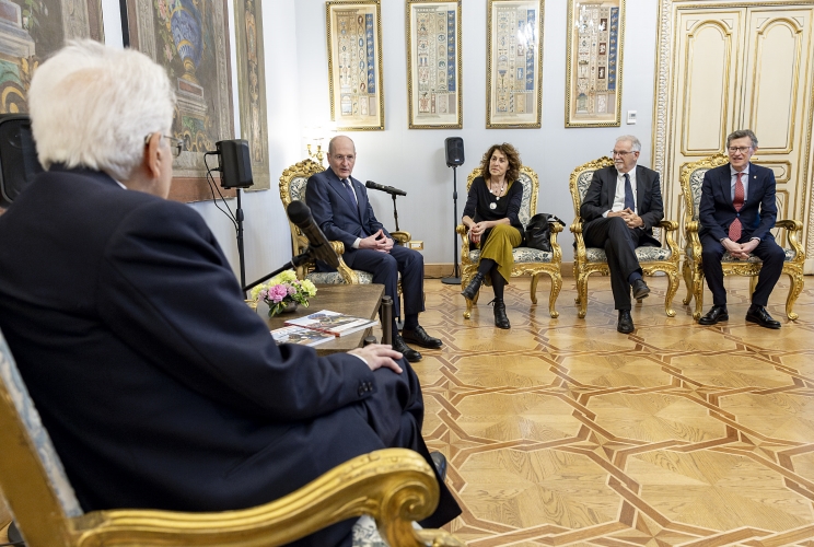 Il Presidente Sergio Mattarella nel corso dell'incontro con una delegazione del CESVI (Cooperazione Emergenza e Sviluppo), composta da Gloria Zavatta presidente della fondazione, Maurizio Carrara presidente ad honorem, Stefano Piziali direttore generale e Nando Pagnoncelli in rappresentanza dei soci fondatori