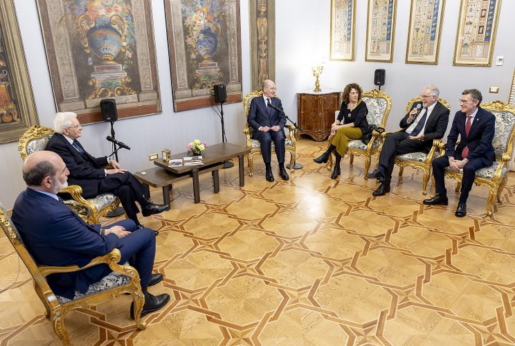 Il Presidente Sergio Mattarella nel corso dell'incontro con una delegazione del CESVI (Cooperazione Emergenza e Sviluppo), composta da Gloria Zavatta presidente della fondazione, Maurizio Carrara presidente ad honorem, Stefano Piziali direttore generale e Nando Pagnoncelli in rappresentanza dei soci fondatori