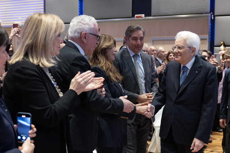 Il Presidente della Repubblica Sergio Mattarella in occasione del 44° Forum dell’Olio e del Vino organizzato dalla Fondazione Italiana Sommelier dell’olio e del vino
