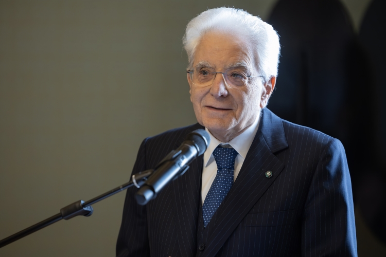 Il Presidente della Repubblica Sergio Mattarella incontra il Presidente dell’Associazione Italiana Editori, unitamente ad una delegazione  
