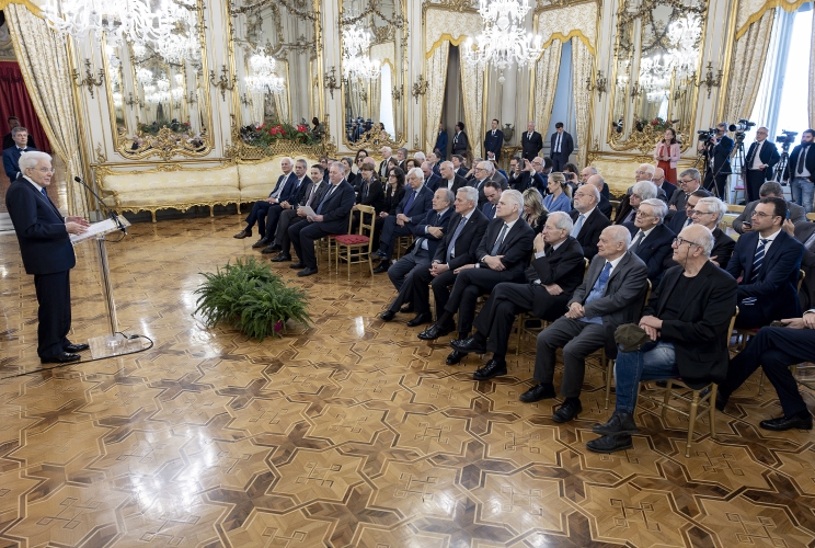 Il Presidente Sergio Mattarella nel corso dell'incontro con una delegazione della Fondazione per la Sussidiarietà