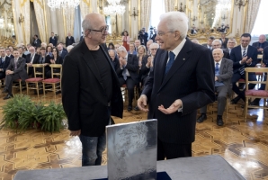 
Il Presidente Sergio Mattarella riceve il Primo “Premio Sussidiarietà” per il contributo alla diffusione e alla crescita della cultura della sussidiarietà