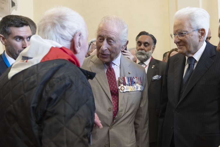 Il Presidente della Repubblica Sergio Mattarella a Ravenna con Re Carlo III, la Regina Camilla e la Signora Laura Mattarella
(foto di Francesco Ammendola - Ufficio per la Stampa e la Comunicazione della Presidenza della Repubblica)