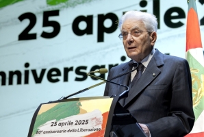Il Presidente della Repubblica Sergio Mattarella in occasione dell’80° anniversario della Liberazione