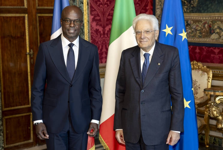 Il Presidente Sergio Mattarella con S.E. il Signor Gandy Thomas, nuovo Ambasciatore della Repubblica di Haiti, in occasione della presentazione delle Lettere credenziali
