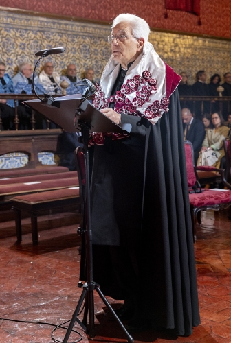 Il Presidente della Repubblica Sergio Mattarella in occasione della consegna della dell'onorificenza accademica di Dottore Honoris Causa dell'Università di Coimbra