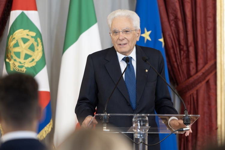 Il Presidente della Repubblica Sergio Mattarella in occasione della cerimonia di consegna degli Attestati d’Onore ai nuovi Alfieri della Repubblica
