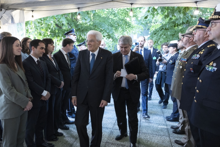 Il Presidente della Repubblica Sergio Mattarella, a Bruxelles, incontra il personale della Rappresentanza Permanente d’Italia presso l’Unione Europea