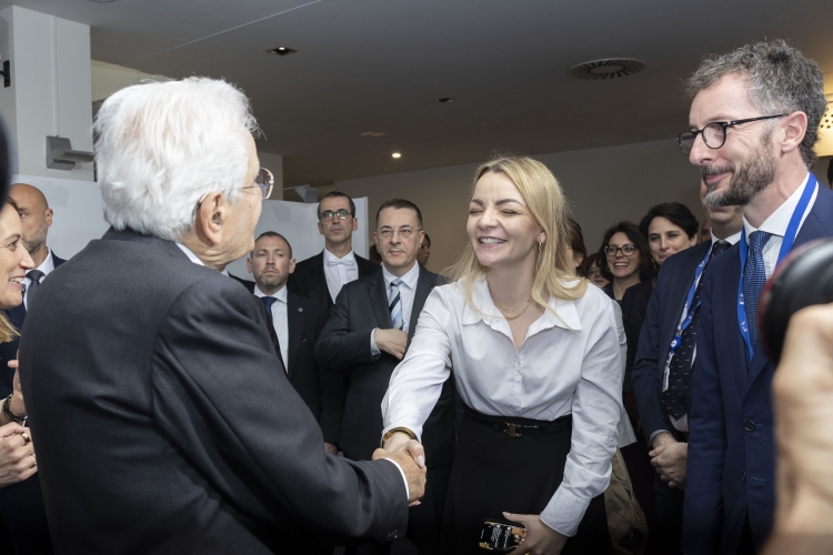 Il Presidente della Repubblica Sergio Mattarella incontra funzionari italiani in servizio presso le Istituzioni dell’Unione Europea

