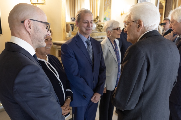 Il Presidente della Repubblica Sergio Mattarella con Fabio Pinelli, Vice Presidente del Consiglio Superiore della Magistratura, con Margherita Cassano, Primo Presidente della Corte Suprema di Cassazione, con Pietro Gaeta, Procuratore generale presso la Corte Suprema di Cassazione, in occasione dell'incontro del Presidente della Repubblica con i Magistrati ordinari in tirocinio nominati con D.M. 15/04/2024 e D.M. 22/10/2024
