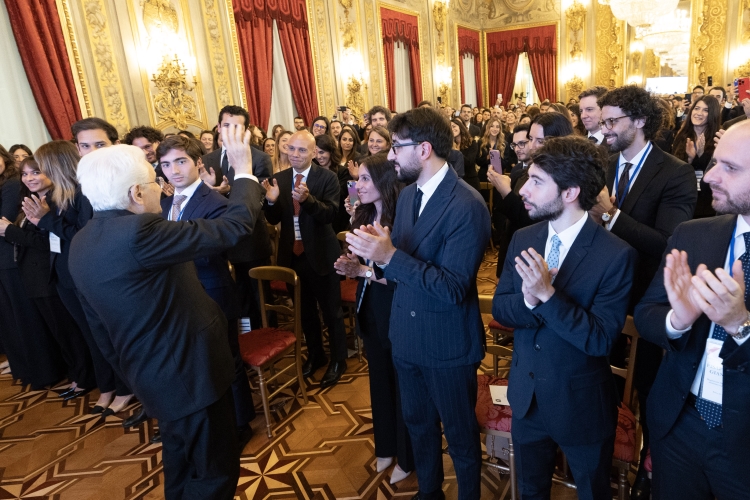 Il Presidente della Repubblica Sergio Mattarella in occasione dell'incontro del Presidente della Repubblica con i Magistrati ordinari in tirocinio nominati con D.M. 15/04/2024 e D.M. 22/10/2024
