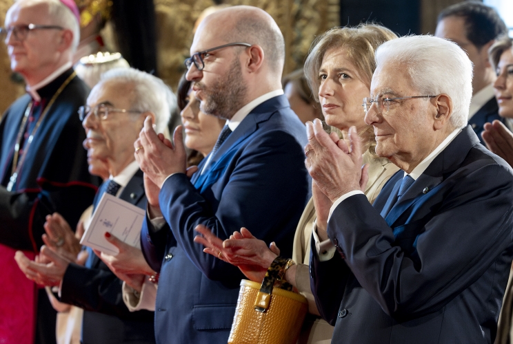 Il Presidente Sergio Mattarella in occasione del concerto eseguito dall’Orchestra del Teatro di San Carlo di Napoli, diretta dal Maestro Riccardo Frizza, in onore del Corpo Diplomatico accreditato presso lo Stato Italiano
