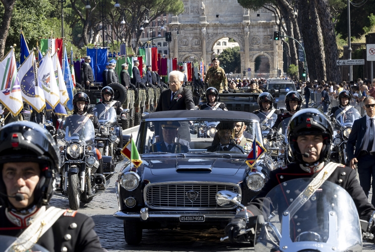 Il Presidente Sergio Mattarella alla Rivista Militare in occasione del 79° anniversario della Repubblica Italiana