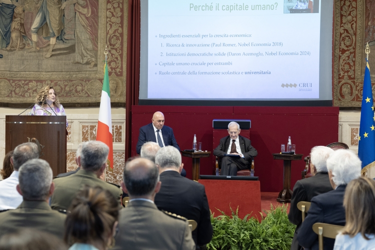 Il Presidente della Repubblica Sergio Mattarella in occasione della presentazione del Rapporto "per una strategia di sicurezza nazionale” di Futuri Probabili - Associazione per la Formazione del Capitale Umano

