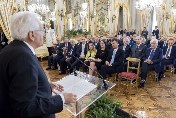 Il Presidente Sergio Mattarella rivolge il suo indirizzo di saluto in occasione dell'incontro con il Consiglio Generale degli Italiani all'Estero