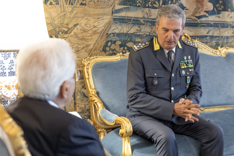 Il Presidente della Repubblica Sergio Mattarella con Andrea De Gennaro,Comandante Generale della Guardia di Finanza, in occasione del 251° anniversario della costituzione del Corpo   

