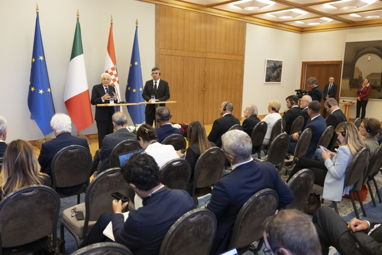 Il Presidente della Repubblica Sergio Mattarella con Zoran Milanović, Presidente della Repubblica di Croazia, durante le dichiarazioni alla stampa
