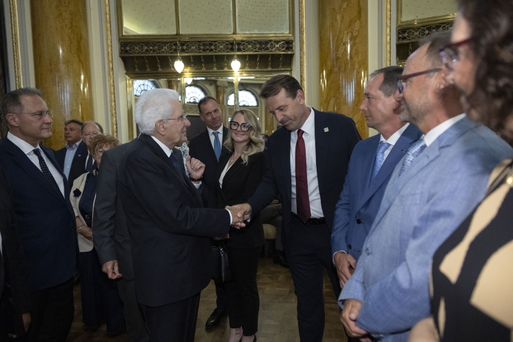Il Presidente della Repubblica Sergio Mattarella incontra una  rappresentanza della collettività italiana in Croazia 
