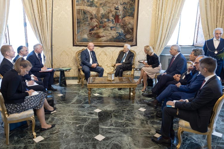 Il Presidente della Repubblica Sergio Mattarella con Christian Stocker, Cancelliere federale austriaco 
