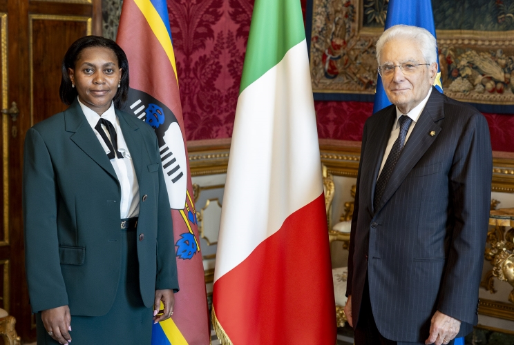 Il Presidente Sergio Mattarella con S.E. la Signora Thandazile Penelope Mbuyisa, nuovo Ambasciatore del del Regno di Eswatini, in occasione della presentazione delle Lettere credenziali