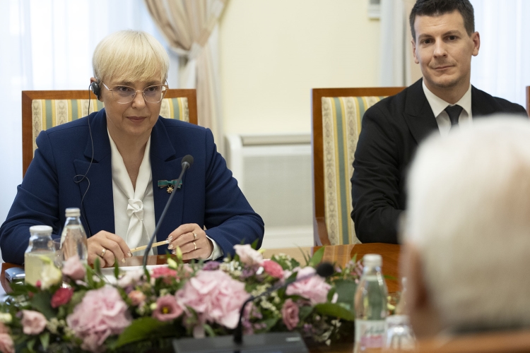 Il Presidente della Repubblica Sergio Mattarella con Nataša Pirc Musar, Presidente della Repubblica di Slovenia,in occasione della visita Ufficiale
(foto di Francesco Ammendola - Ufficio per la Stampa e la Comunicazione della Presidenza della Repubblica)