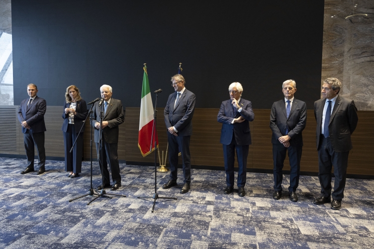 Il Presidente Mattarella incontra il personale dell’Ambasciata d’Italia a Lubiana, una rappresentanza delle Istituzioni italiane e della collettività italiana 
