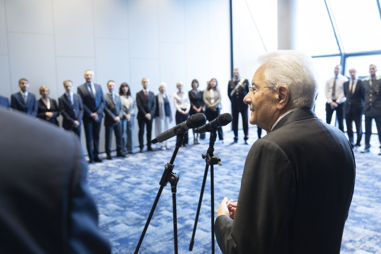 Il Presidente Mattarella incontra il personale dell’Ambasciata d’Italia a Lubiana, una rappresentanza delle Istituzioni italiane e della collettività italiana 
